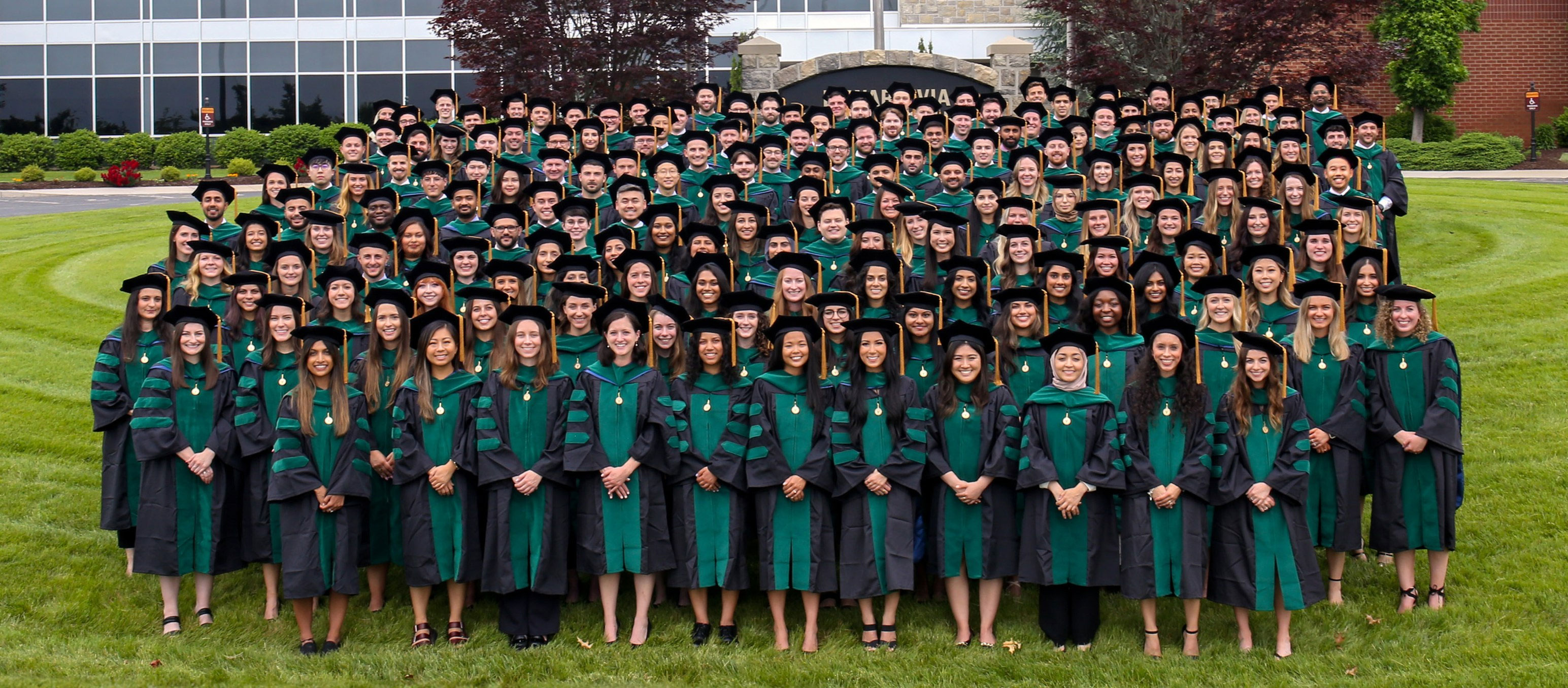 vcom va class of 2024 regalia.jpg