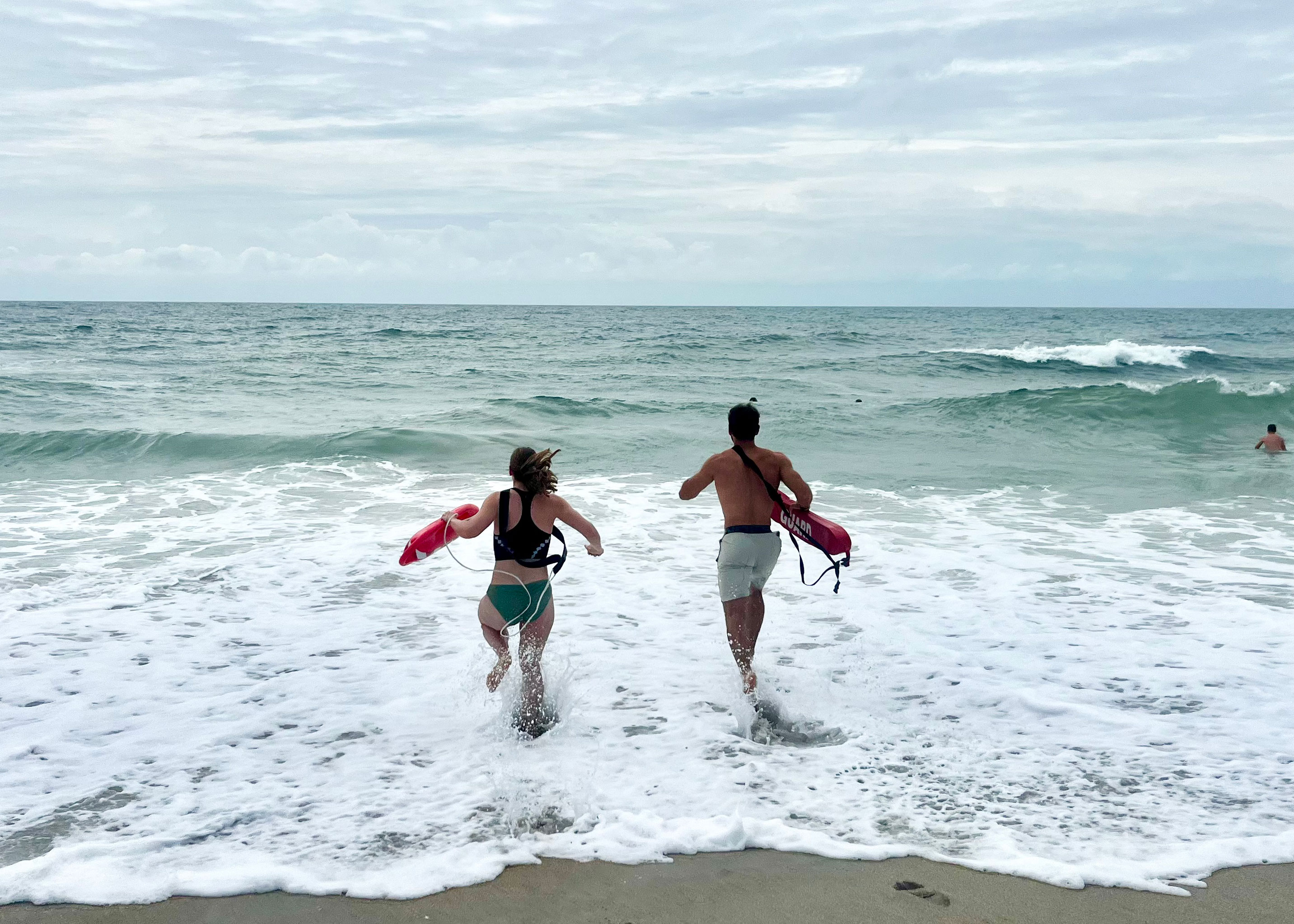 VCOM CC Wild Beach Training_01.jpg