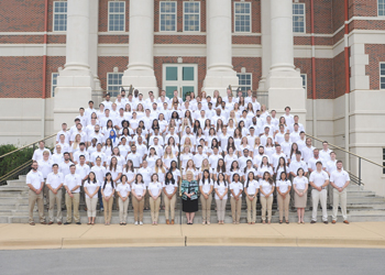 VCOM-Auburn Welcomes Class of 2021 to Campus