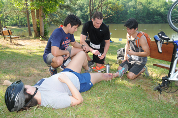 VCOM-Auburn Wilderness Medical Club Conducts First Adventure Race
