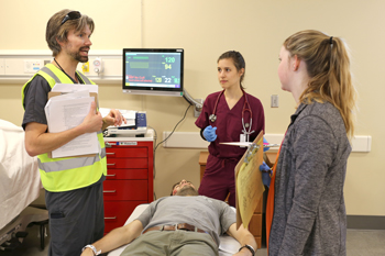 VCOM-Auburn Holds Second Annual Disaster Day Training Event with AU School of Nursing
