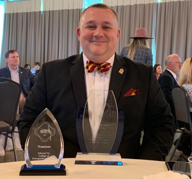 VCOM-Louisiana Receives Thomas H. Scott Award of Excellence