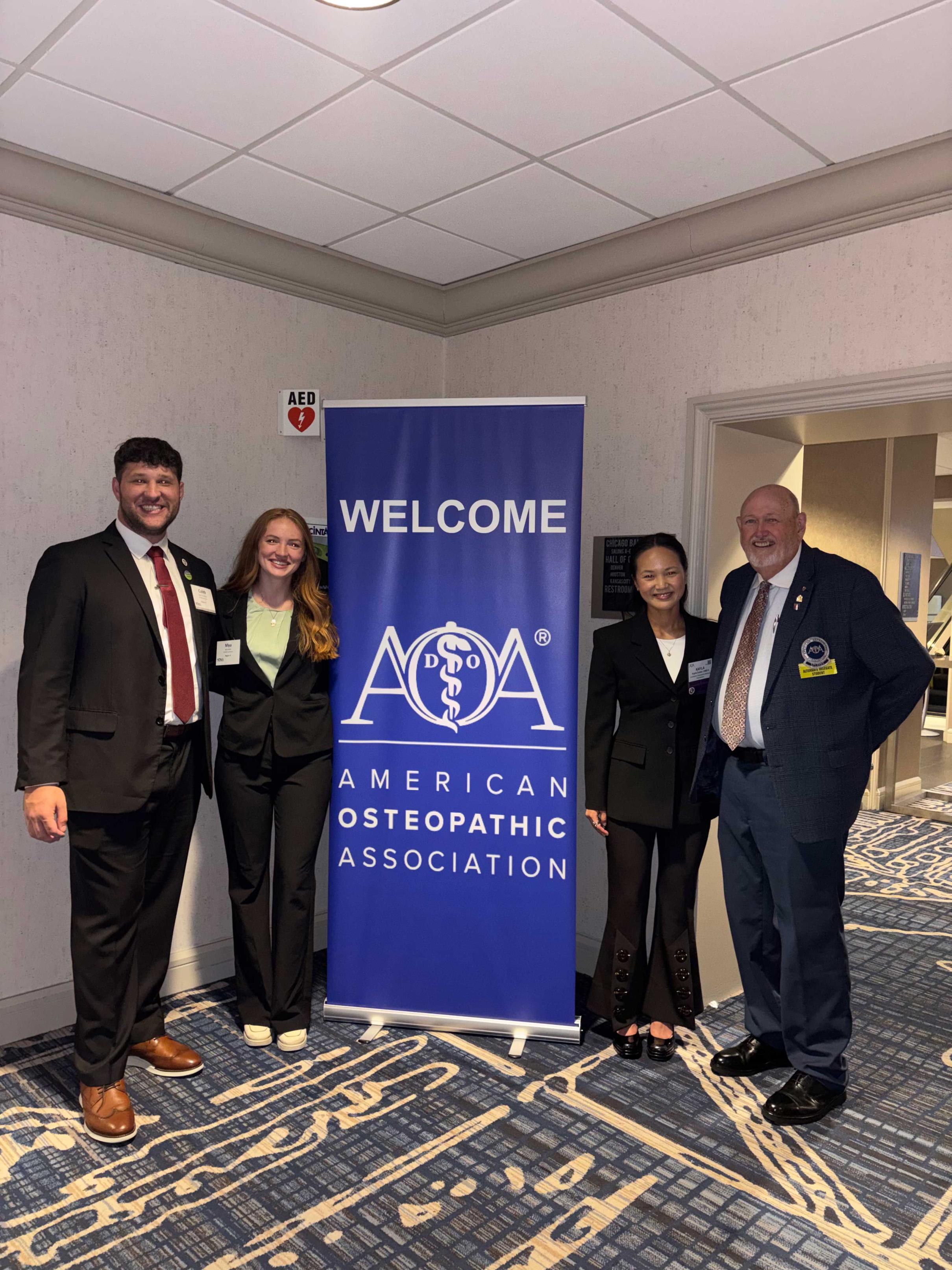 VCOM-Louisiana representatives smiling