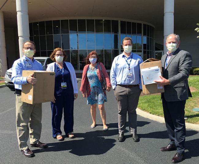 Willcox donating masks to LewisGale