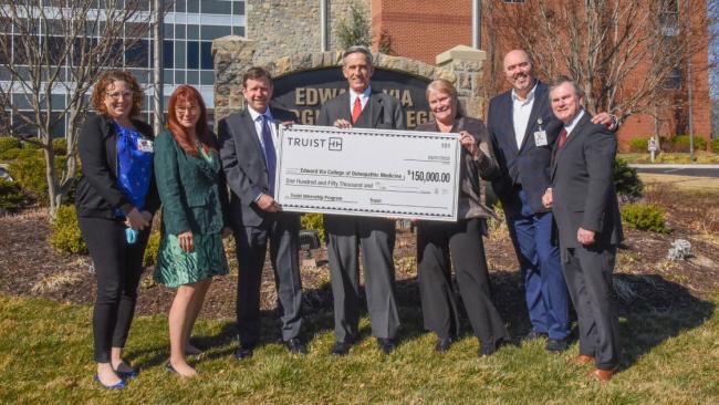 VCOM Receives Truist Foundation Grant
