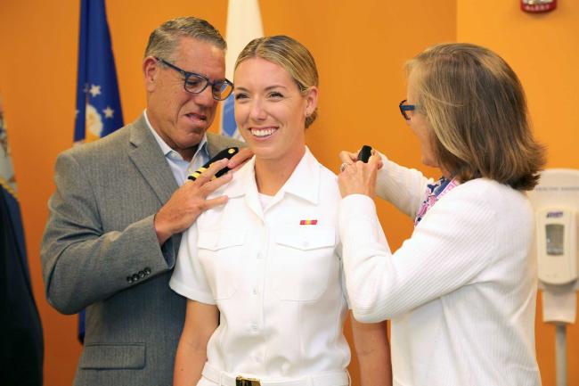 Auburn class of 2023 graduate at military pinning ceremony