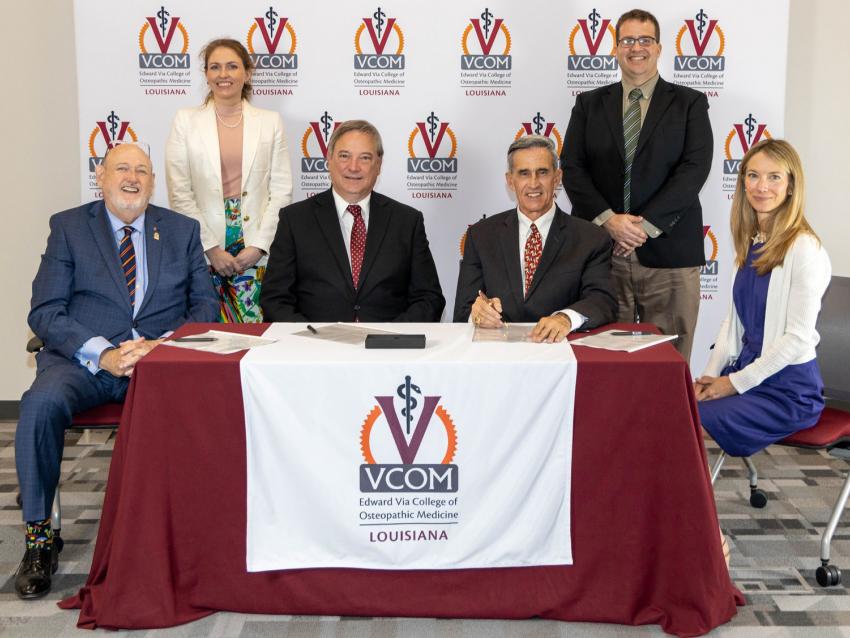 VCOM, CENTENARY COLLEGE SIGN ADMISSION INTERVIEW AGREEMENT