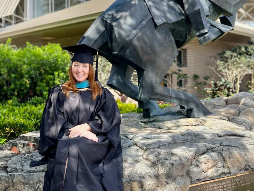 Jennifer Arnold cap and gown