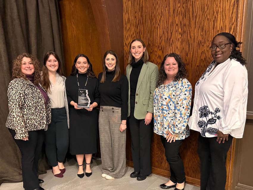 VCOM-Louisiana ACOOG Chapter members holding award