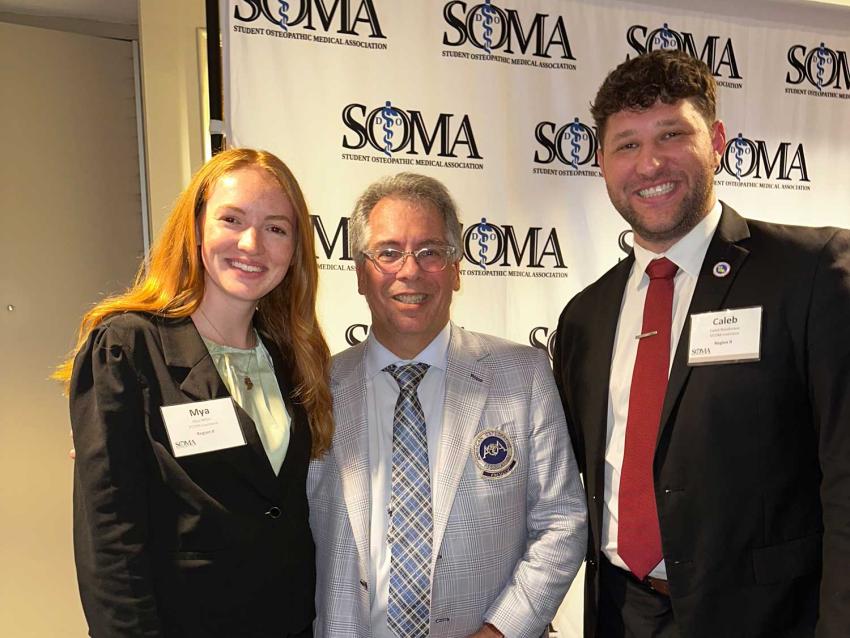 VCOM-Louisiana students smiling